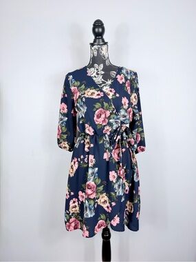 NWT Scobe navy blue floral pattern faux wrap quarter sleevedress size large